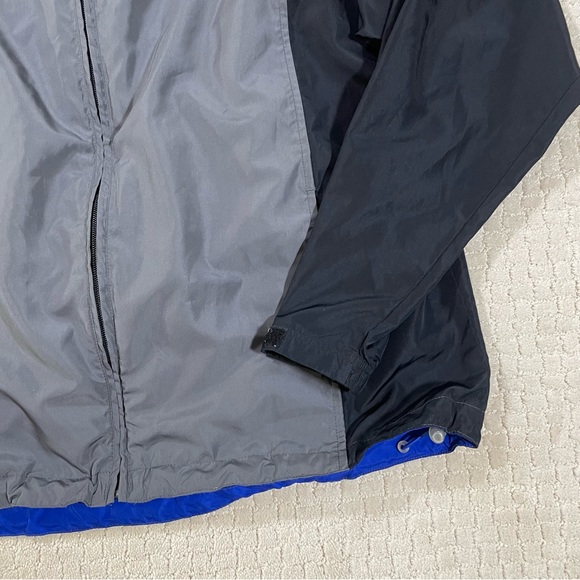 Champion Men’s Black Grey And Blue Windbreaker Size Lg - Picture 3 of 9